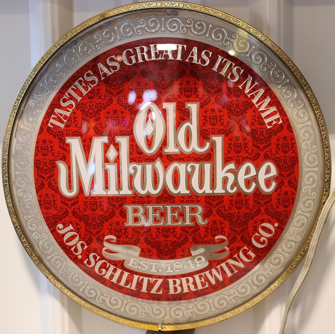 OLD MILWAUKEE BEER SIGN ORIGINAL-NO RESERVE! (1 of 1)