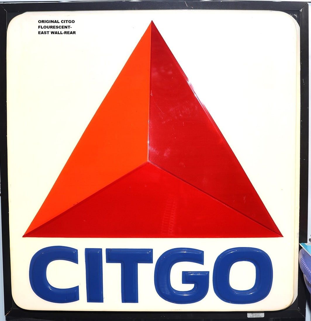 CITGO FLOURESCENT ORIGINAL NO RESERVE!: BEAUTUFUL BRIGHT ORIGINAL SIGN This item requires third-party shipping or pickup arrangements to be made. We will gladly drop off smaller items to local UPS, where you can make shipping arrangements. 
