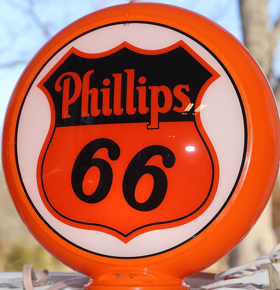 CLASSIC PHILLIPS 66 GLOBE WITH CUSTOM BASE AND LIGHT- NO RESEFVE (1 of 1)