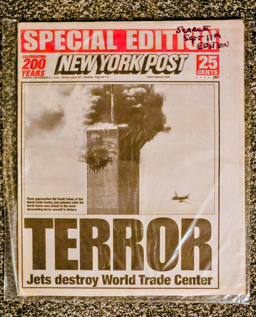 WORLD TRADE CENTER 9-11, HOMETOWN NEW YORK NEWSPAPER FROM SAME DAY! (1 of 1)