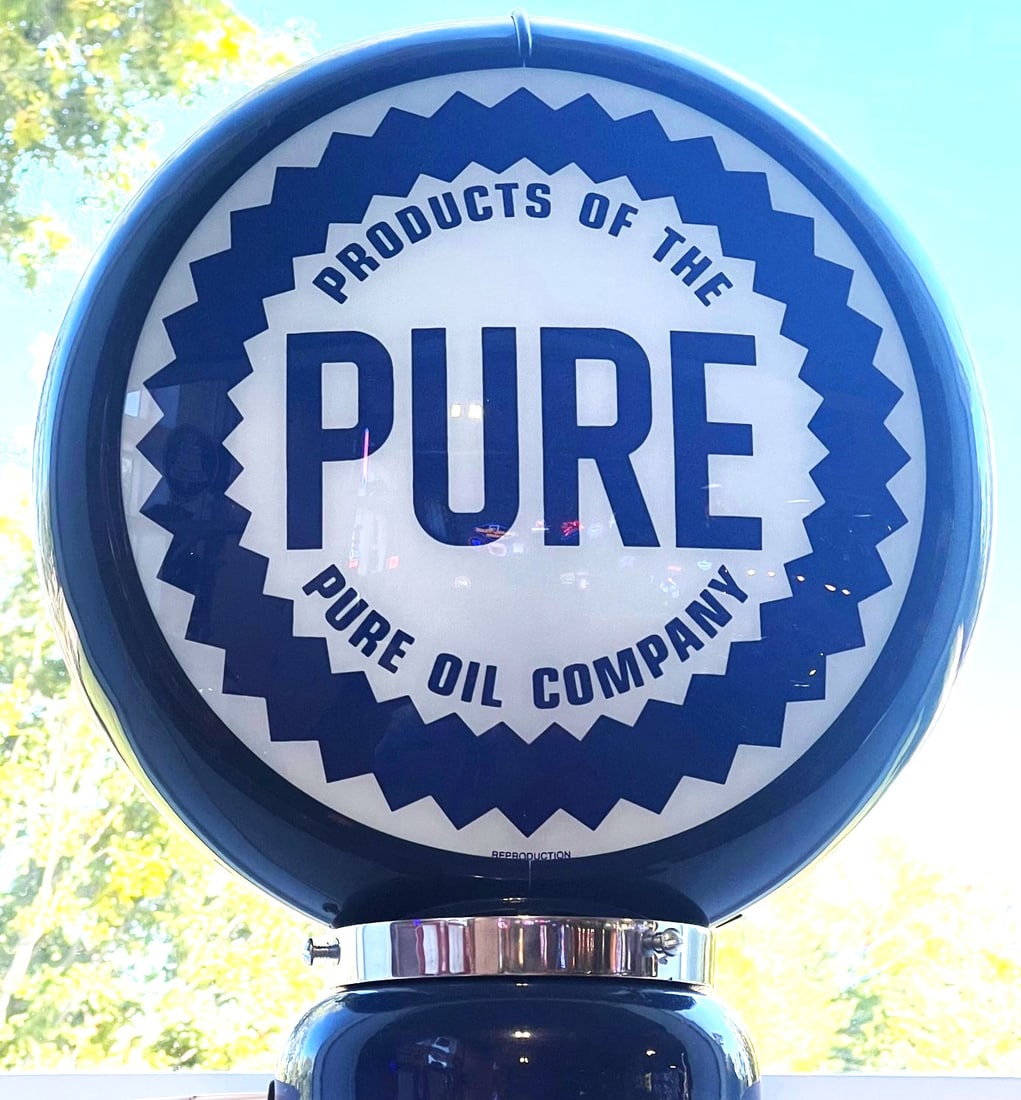 PURE GLOBE WITH LIGHTED BASE (1 of 1)