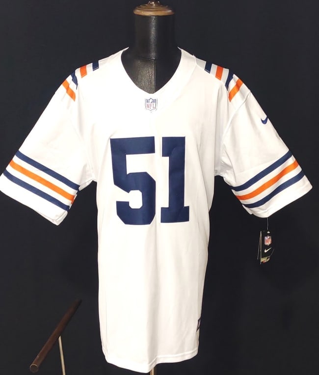 DICK BUTKUS CHICAGO BEARS JERSEY SIGNED GUANTEED AUTHENTICATED: 1985 CHAMPIONSHIP BEARS TEAM AND DICK BUTKUS WAS THE LEADER Butkus was a Chicago Bears icon, known for his ferocious tackling and intimidating presence. He played from 1965 to 1973, earning 8 Pro Bow