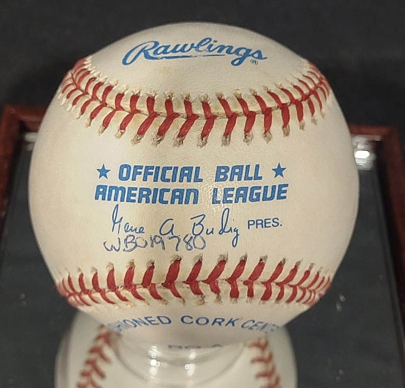 JOE DIMAGGIO SIGNED BASEBALL  - 2