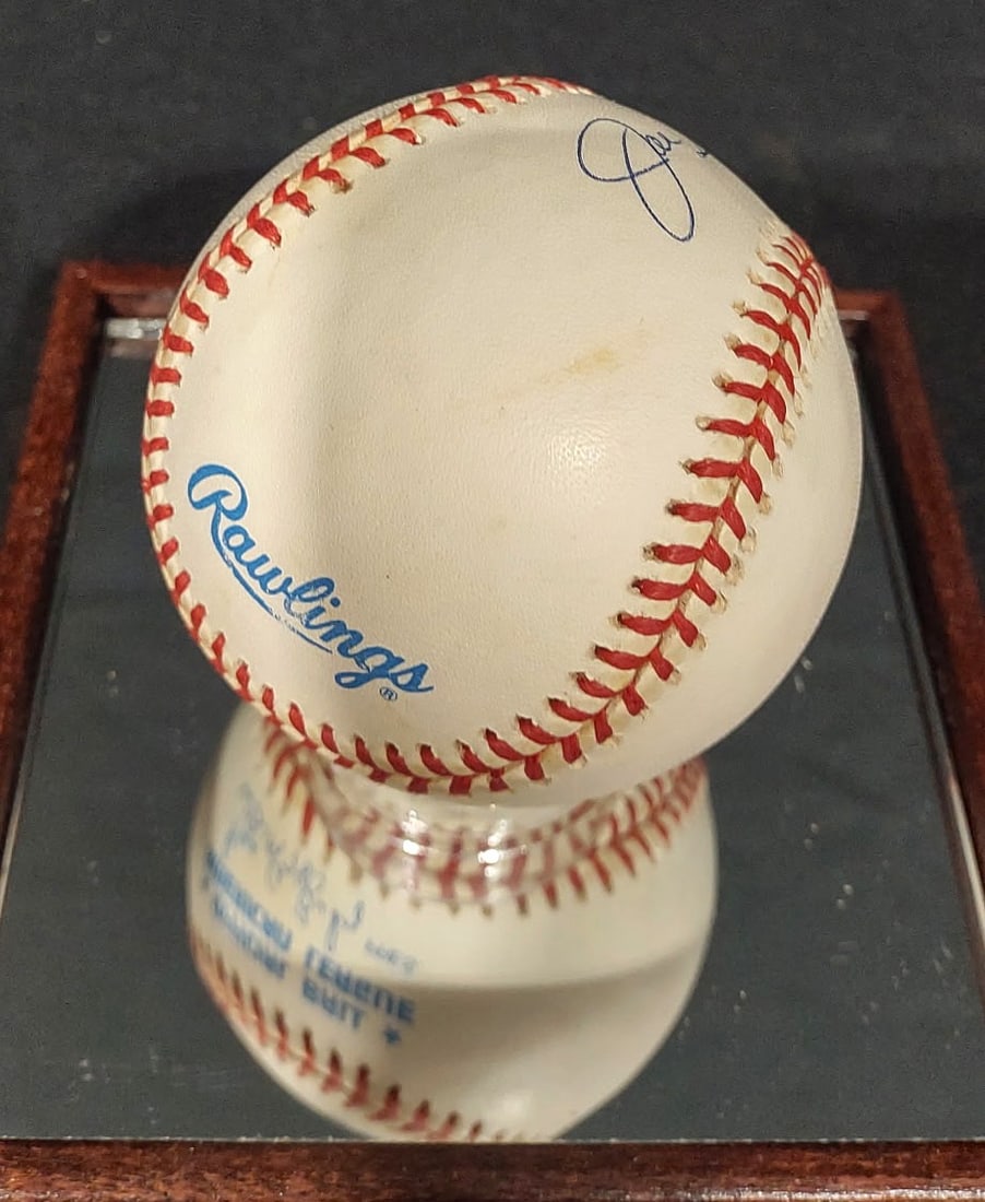 JOE DIMAGGIO SIGNED BASEBALL  - 4