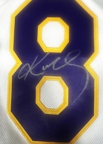 KOBE SIGNED AUTHENTICATED WHITE HOME JERSEY - 5