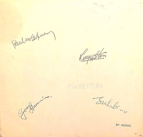 BEATLES SIGNED BY ALL 4 "WHITE"ALBUM FORENSICALLY AUTHENTICATED (1 of 6)