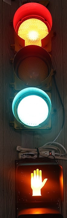 STOP LIGHT ORIGINAL TRAFFIC SIGNAL-CYLINDRICAL (1 of 4)