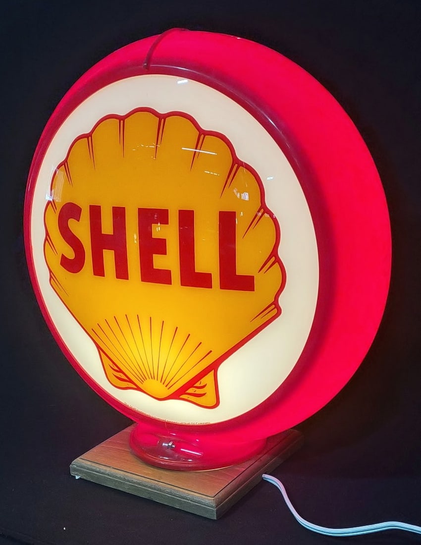 SHELL GLOBE WITH LIGHTED BASE - 3