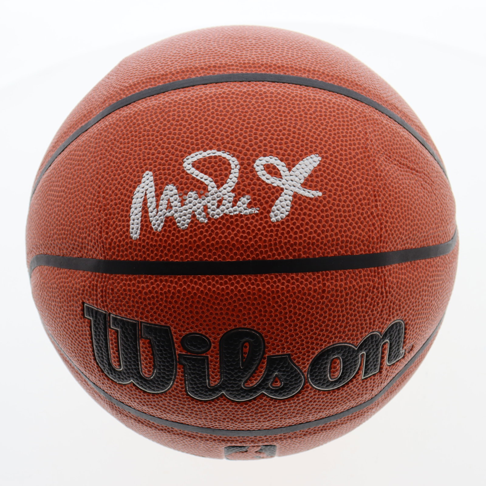 MAGIC JOHNSON BECKETT AUTHENTICATED SIGNED NBA BASKETBALL (1 of 2)