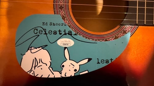 ED SHEERAN GUITAR WITH JSA AUTHENTICATED SIGNED CUSTOM INSERT PICKGUARD - 2