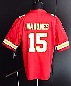 PATRICK MAHOMES SIGNED AUTHENTICATED JERSEY- - 2