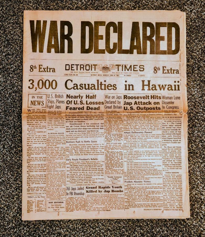 1941 D-DAY, WORLD WAR 2 BEGINS NEWSPAPER: 1941 D-DAY, WORLD WAR 2 BEGINS NEWSPAPER