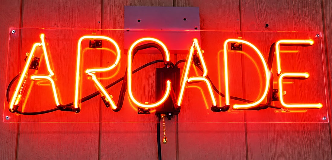 ARCADE NEON (1 of 2)