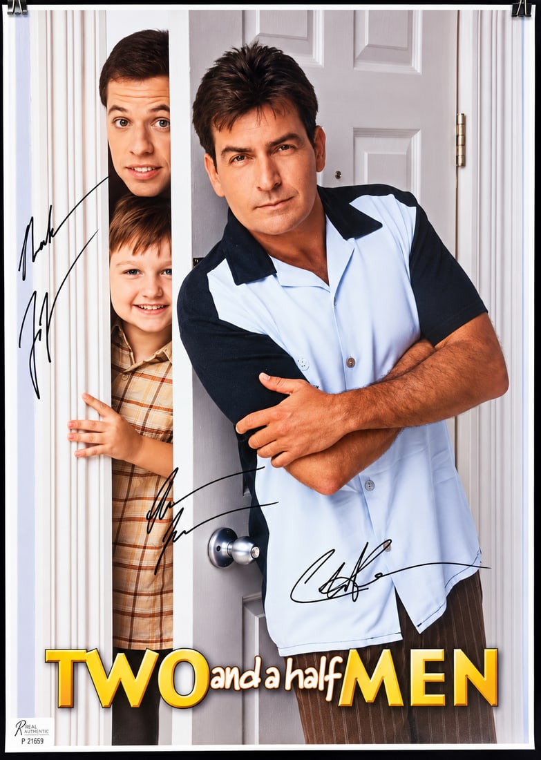 TWO AND A HALF MEN CAST SIGNED PHOTO -REAL AUTHENTIC: TWO AND A HALF MEN