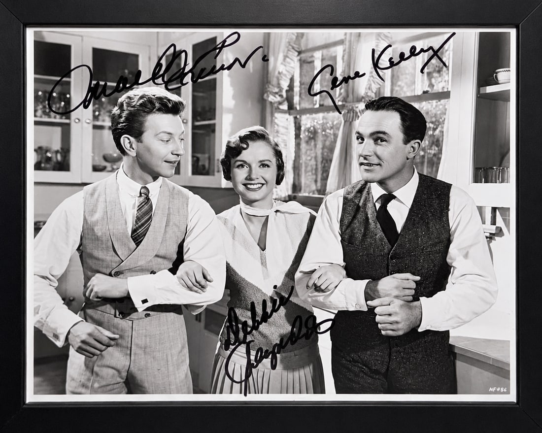SINGIN IN THE RAIN SIGNED PHOTO: SINGIN IN THE RAIN PHOTO When it comes to certification on autograph and signed items, this is our professional stance and opinion: The items certified by PSA, JSA or Beckett authentication, which