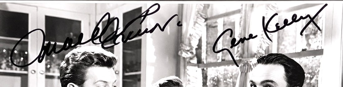 SINGIN IN THE RAIN SIGNED PHOTO - 3