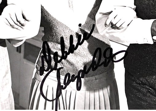 SINGIN IN THE RAIN SIGNED PHOTO - 4