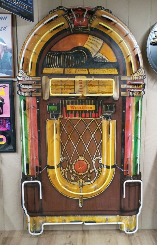 WURLITZER ORIGINAL NEON (1 of 5)