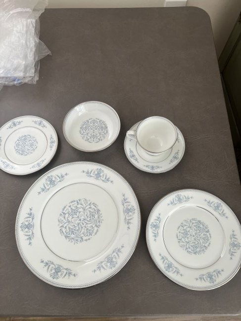Lenox Oxford Bone China Service for 12 with accessories: one 5 piece place setting is being sold individually for $140 each so you can save big on this complete set. Oxford is a division of Lenox crafted in the USA Collectors can always confirm the dating o