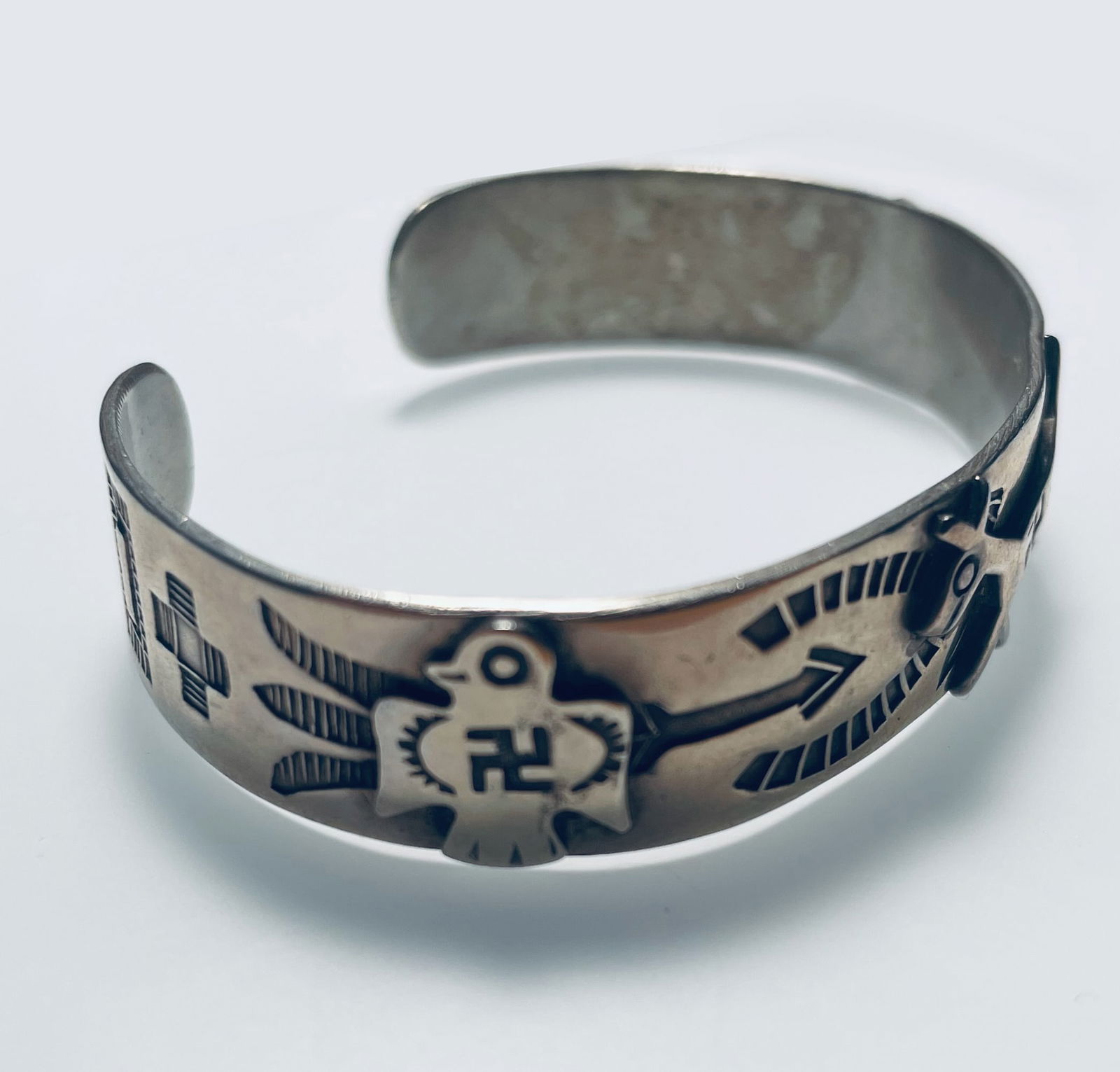 Old Pawn Navajo Sterling Cuff (1 of 3)