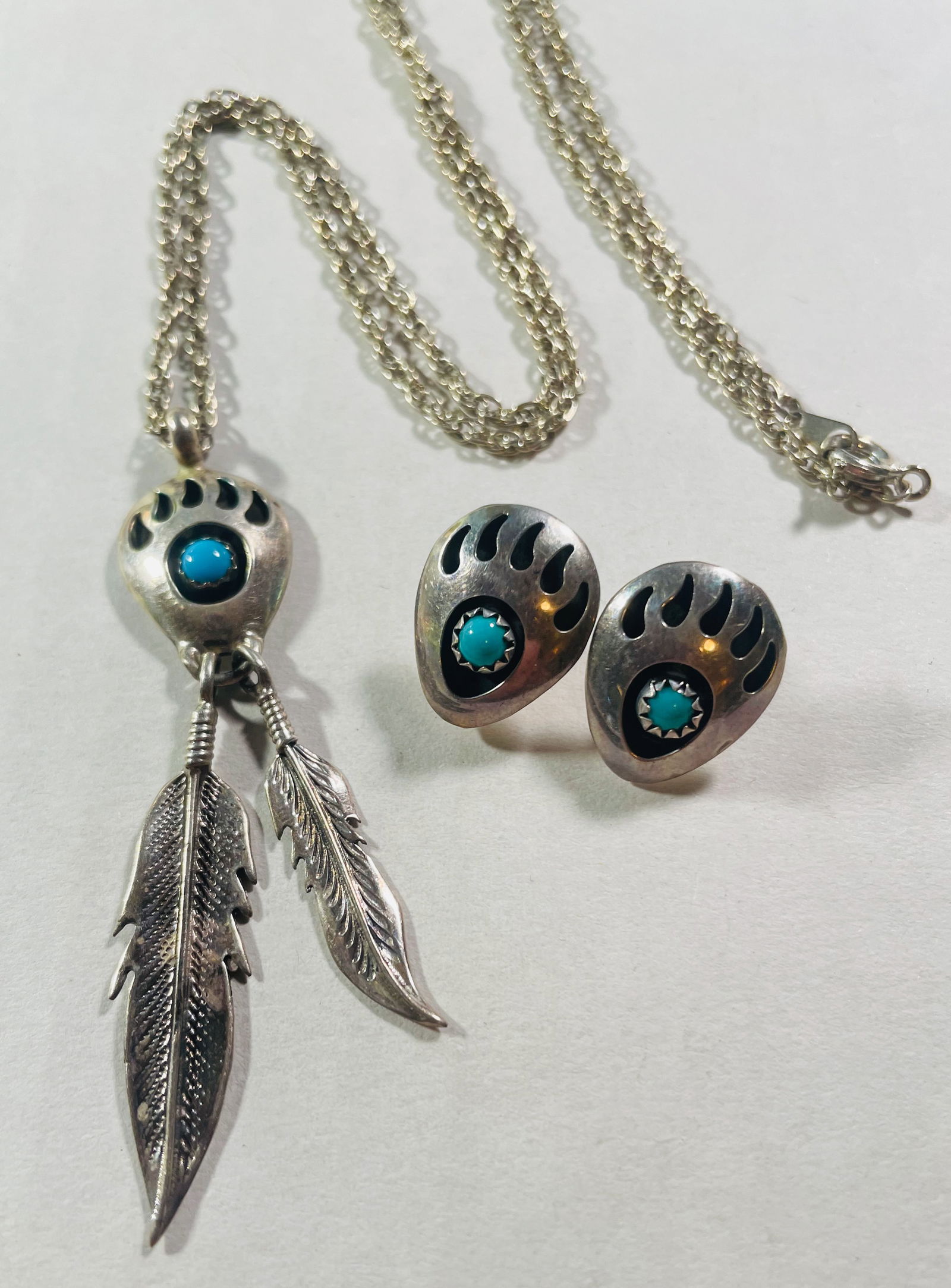 Vintage Native Am. Bear Paw Shadow Box Earrings & Necklace (1 of 2)