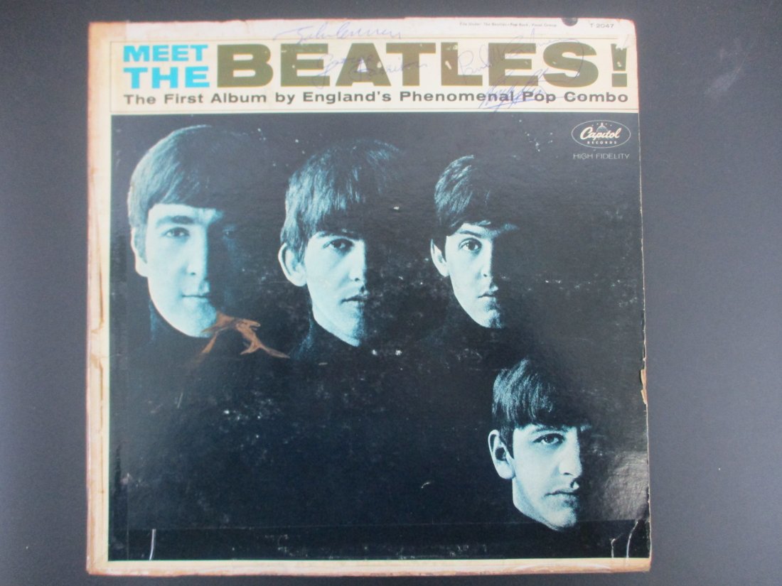 Rare Beatles Signed 'Meet the Beatles' Album Cover (1 of 5)