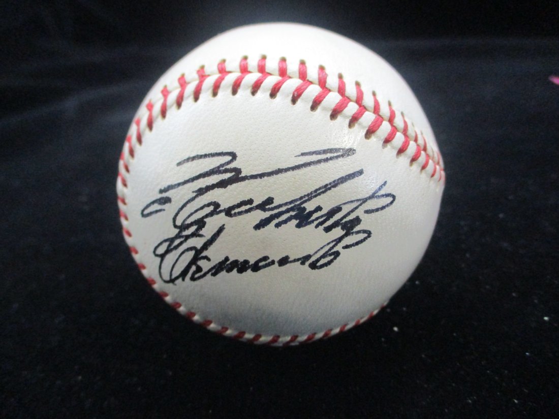 Roberto Clemente Signed Official National League Baseball (1 of 3)