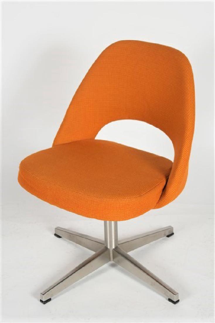 Eero Saarinen for Knoll Swivel Side Chair (1 of 5)