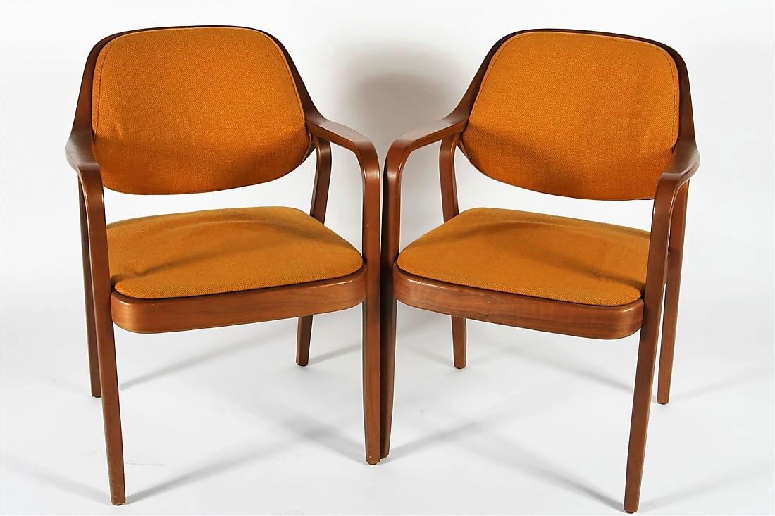 Pair of Don Pettit for Knoll Side Armchairs (1 of 6)