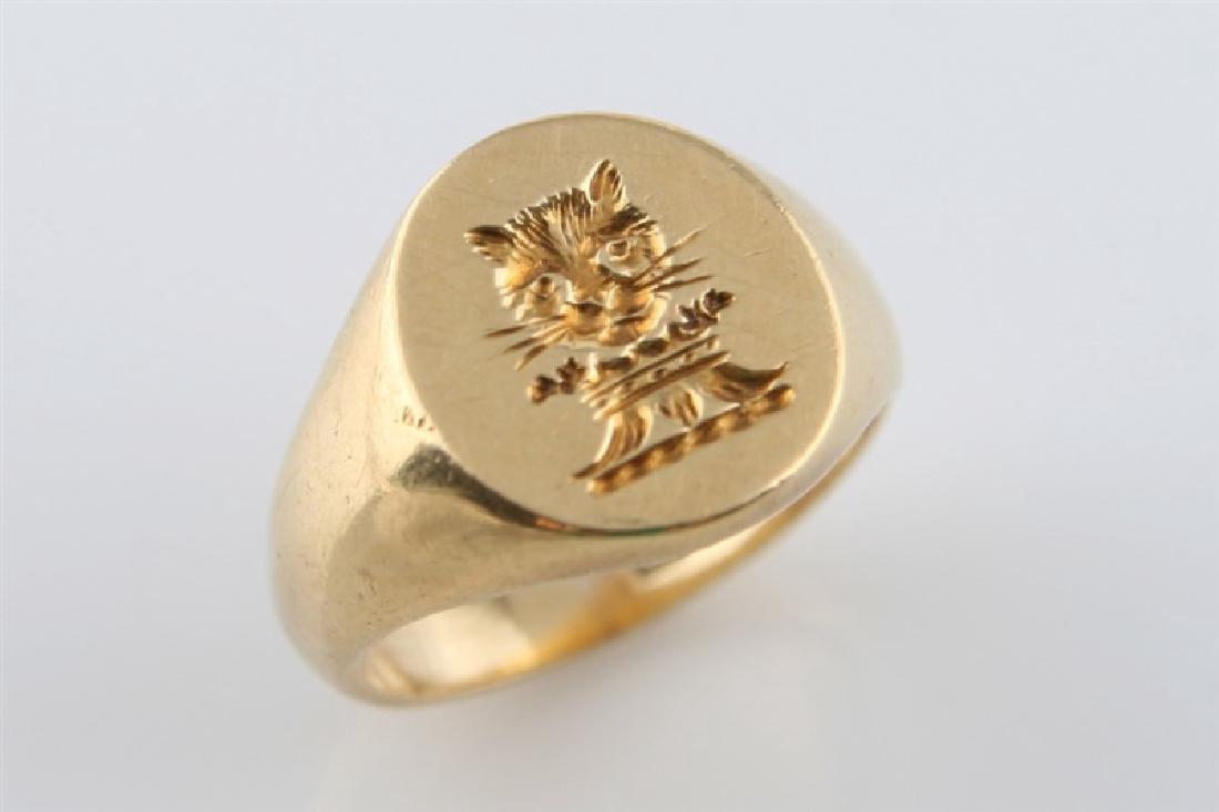 18k Yellow Gold Cat Signet Ring (1 of 4)