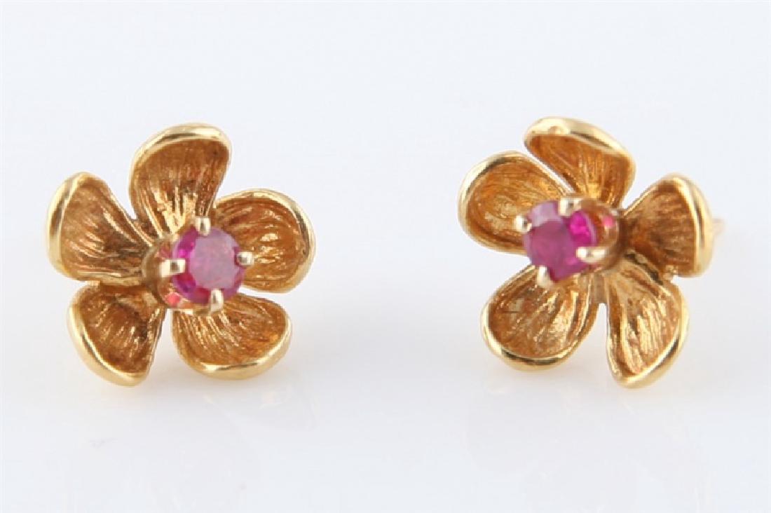 Pair of 18k Yellow Gold and Ruby Flower Earrings (1 of 3)