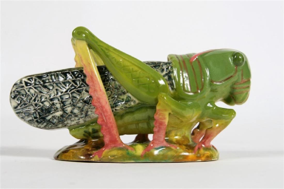 Pardis-Devos (France), Majolica-ware Grasshopper (1 of 4)