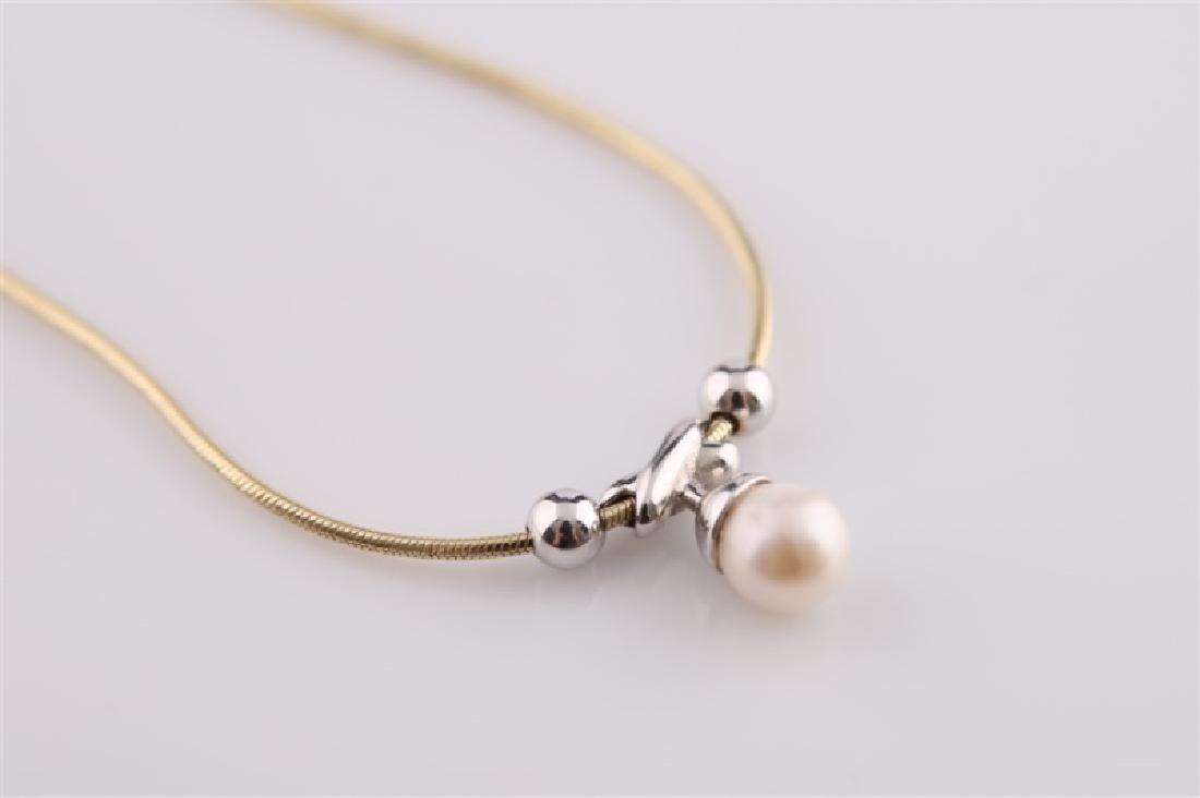14kt Yellow Gold Necklace with Pearl Pendant (1 of 6)