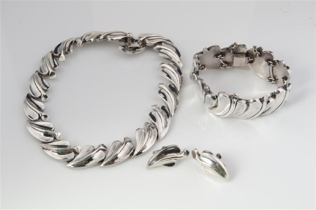 Antonio Pineda (Mexican), 970 Silver Jewelry Suite (1 of 8)