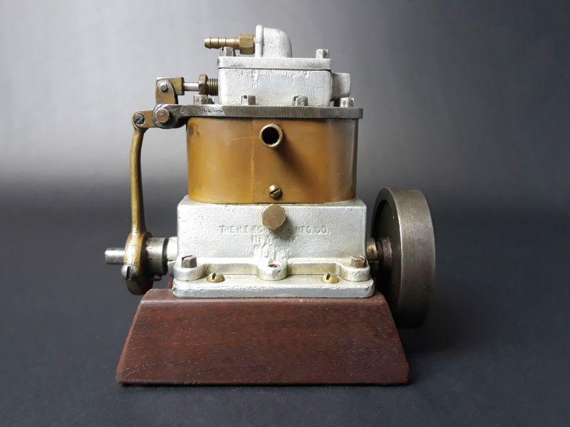 H.E. Boucher Marine Steam Engine: H.E. Boucher Mfg. Co. Steel, Aluminum, Brass. c. 1920s. 4.85" x 5.00" x 3.50".