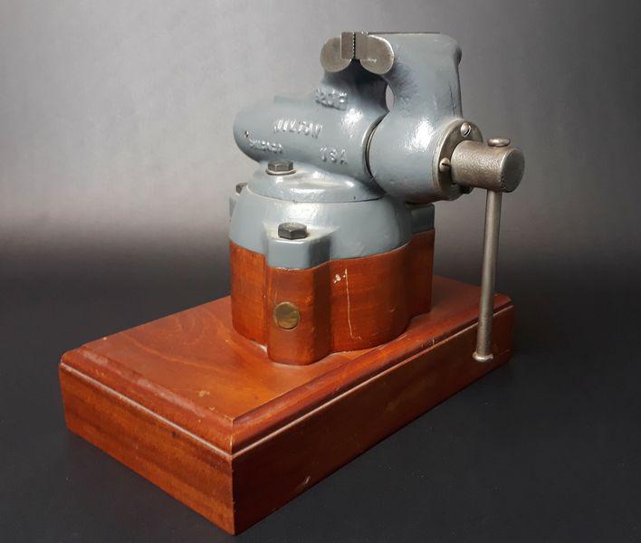 Wilton 920B "Baby Bullet" Vise: Wilton Tool Co. Steel, Wood Base. c. 1950s. 7.75" x 9.00" x 5.25".