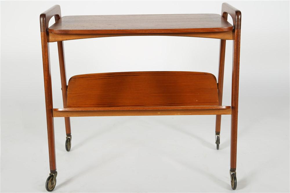 Danish Modern Style Teak Bar Cart: Teak. Height: 23 3/4", Length: 25 1/4", Depth: 14 1/2". Teak bar or tea cart on casters. Possibly Danish. Appears unmarked.