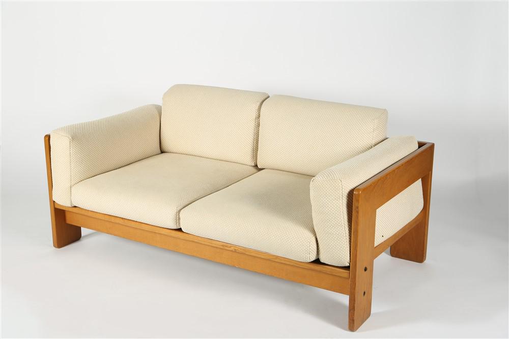 Tobia Scarpa for Knoll, "Bastiano" Settee: Tobia Scarpa "Bastiano" settee. Oak, upholstery. c. 1960s. Frame: Height: 21 1/4", Length: 59 1/2", Depth: 30". Tobia Scarpa for Knoll International "Bastiano" settee/loveseat. Oak frame with textured