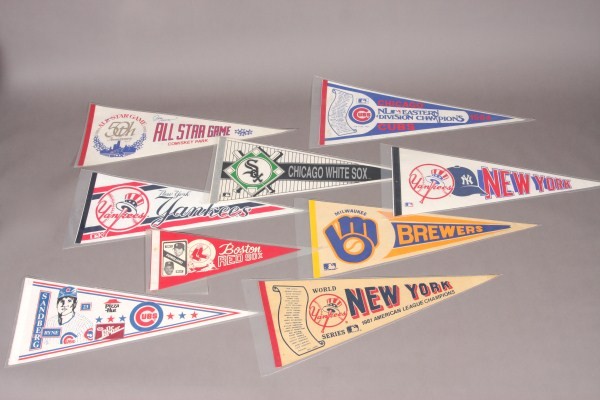 43 Baseball Pennants From 1950's & 1960's to Presen: Includes: great old team pennants from the New York Yankees, Boston Red Sox, 1963 Detroit Tigers Team Photo type pennant, Chicago Cubs, Two (2) mini Milwaukee Braves pennants and many more.