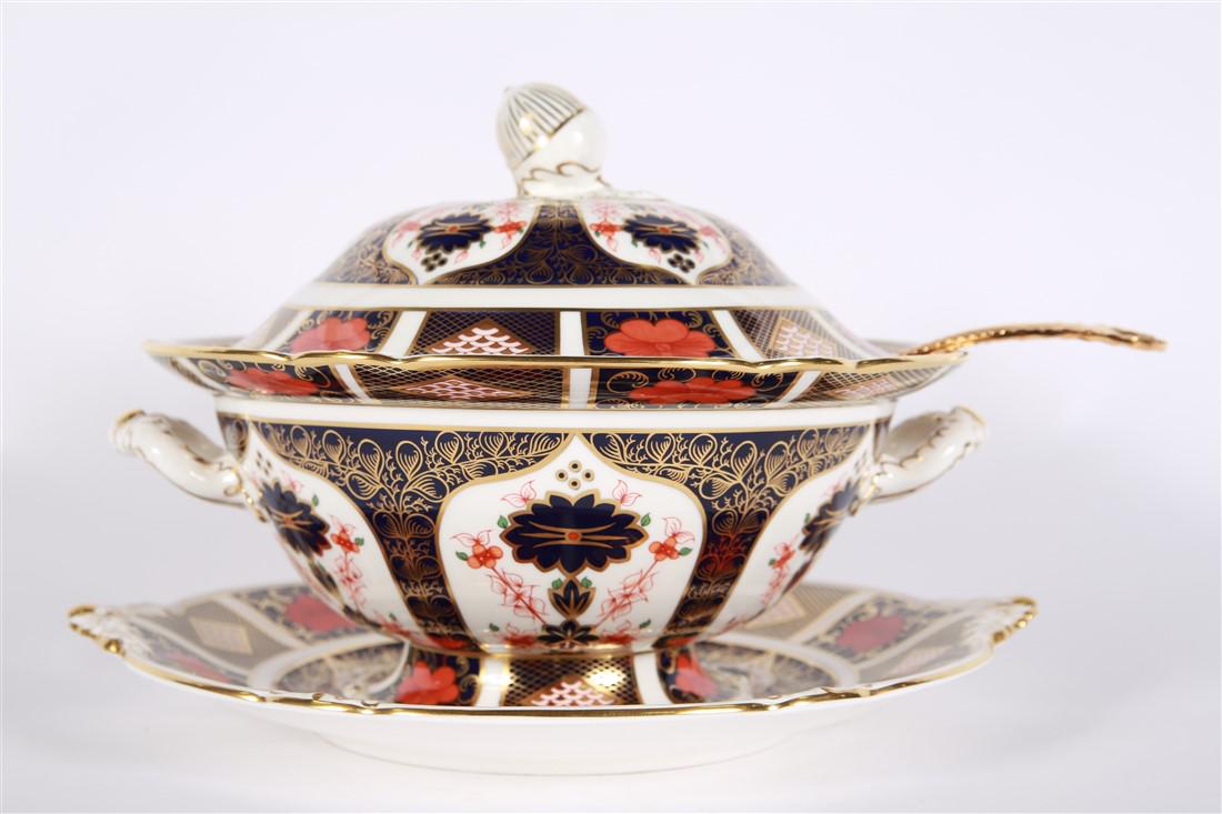 Royal Crown Derby, "Old Imari" Soup Tureen (1 of 5)