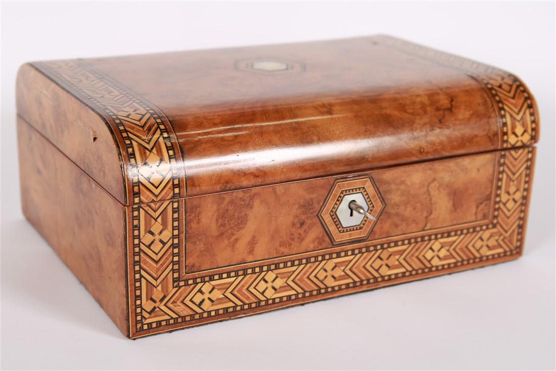 Tunbridge-Style Burl Walnut Jewelry Box, c. 1880 (1 of 5)