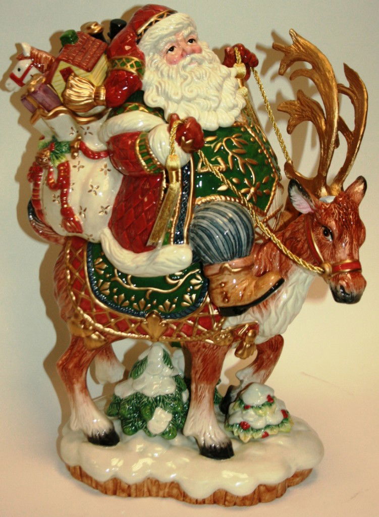 Fitz & Floyd "Jolly Ole Saint Nick" Santa Centerpi: Fitz & Floyd "Jolly Ole Saint Nick" Santa Centerpiece, Large, 15", New in Box. #621B. Condition: Broken Santa and present.