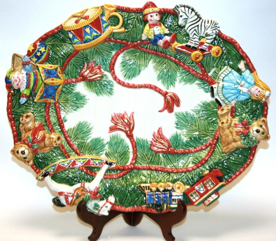 Fitz & Floyd "Old Fashioned Christmas" Large Platt: Fitz & Floyd "Old Fashioned Christmas" Large Platter, New in Box. #588B. Condition: Appears fine.
