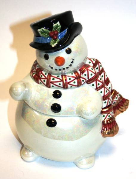 Fitz & Floyd "Holiday Boxes" Snowman, New in Box: Fitz & Floyd "Holiday Boxes" Snowman, New in Box. #486B. Condition: Appears fine.