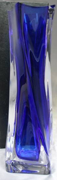 Hoya Museum 24% Lead Crystal Twilight Blue Inner C: Hoya Museum 24% Lead Crystal Twilight Blue Inner Cased Vase, New In Box. Made in Japan. With paperwork. #40B. Condition: Appears fine.