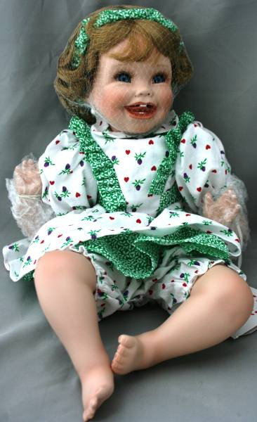 Hamilton Porcelain Doll Designed by Cindy Marschne: Hamilton Porcelain Doll Designed by Cindy Marschner Rolfe, New in Box. #204B. Condition: Appears fine.