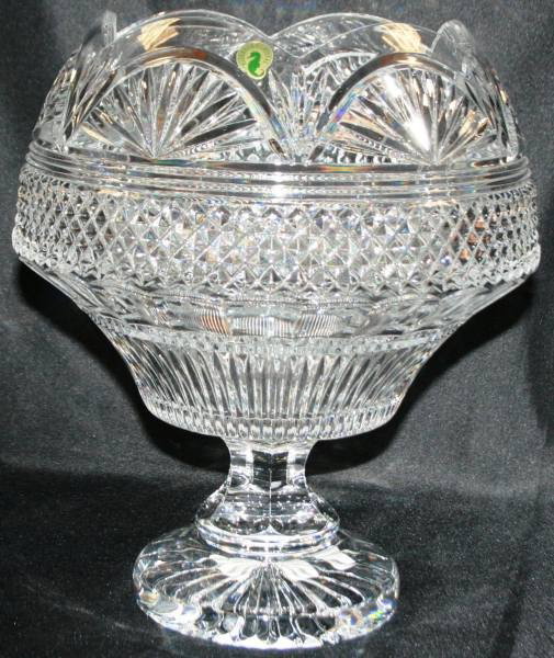 Waterford Jim O' Leary Large Footed Centerpiece, N: Waterford Jim O' Leary Large Footed Centerpiece, New in Box. H: 13", D: 9 1/2". #220B. Condition: Appears fine.