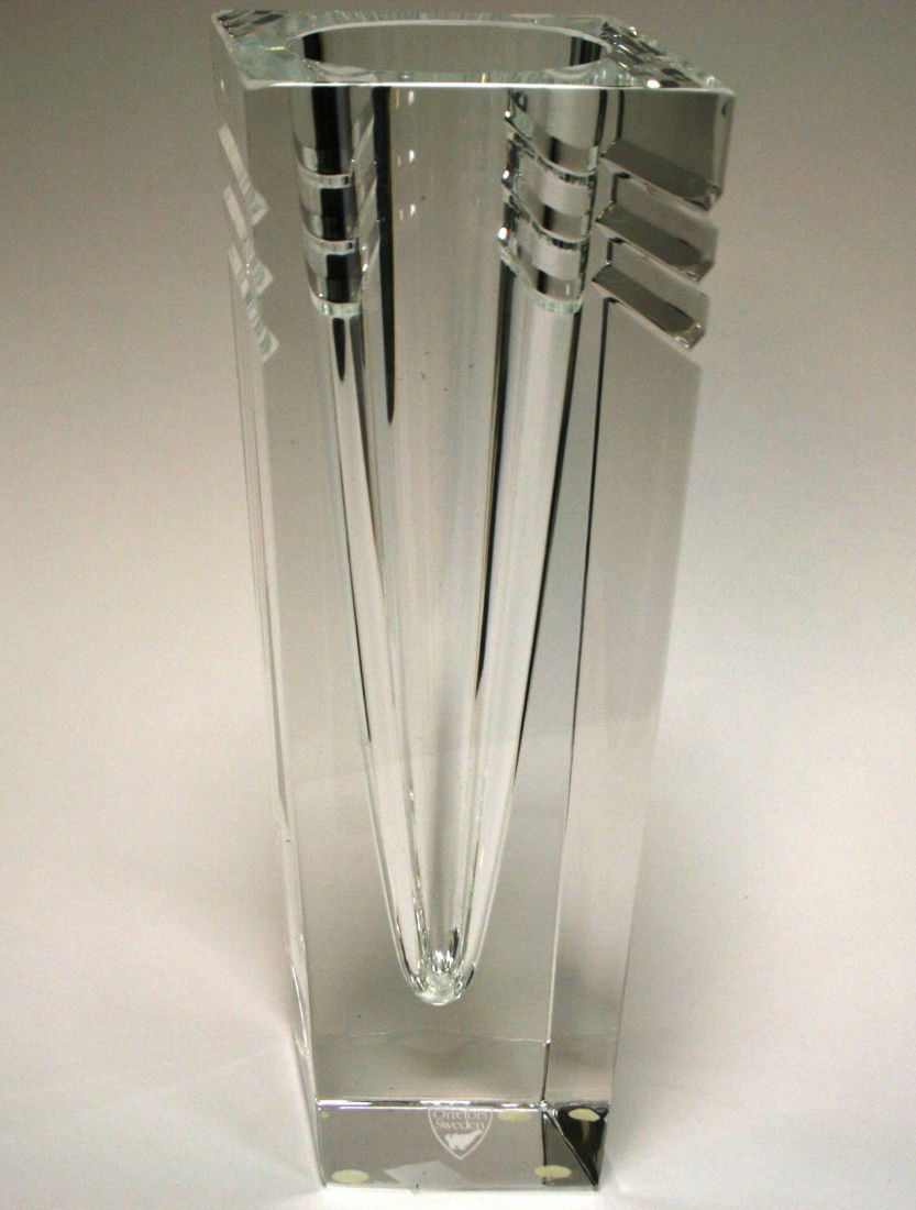 Orrefors Crystal "Horizon/ Arizona" Clear Vase, Ne: Orrefors Crystal "Horizon/ Arizona" Clear Vase, New in Box. #293B. Condition: Appears fine.
