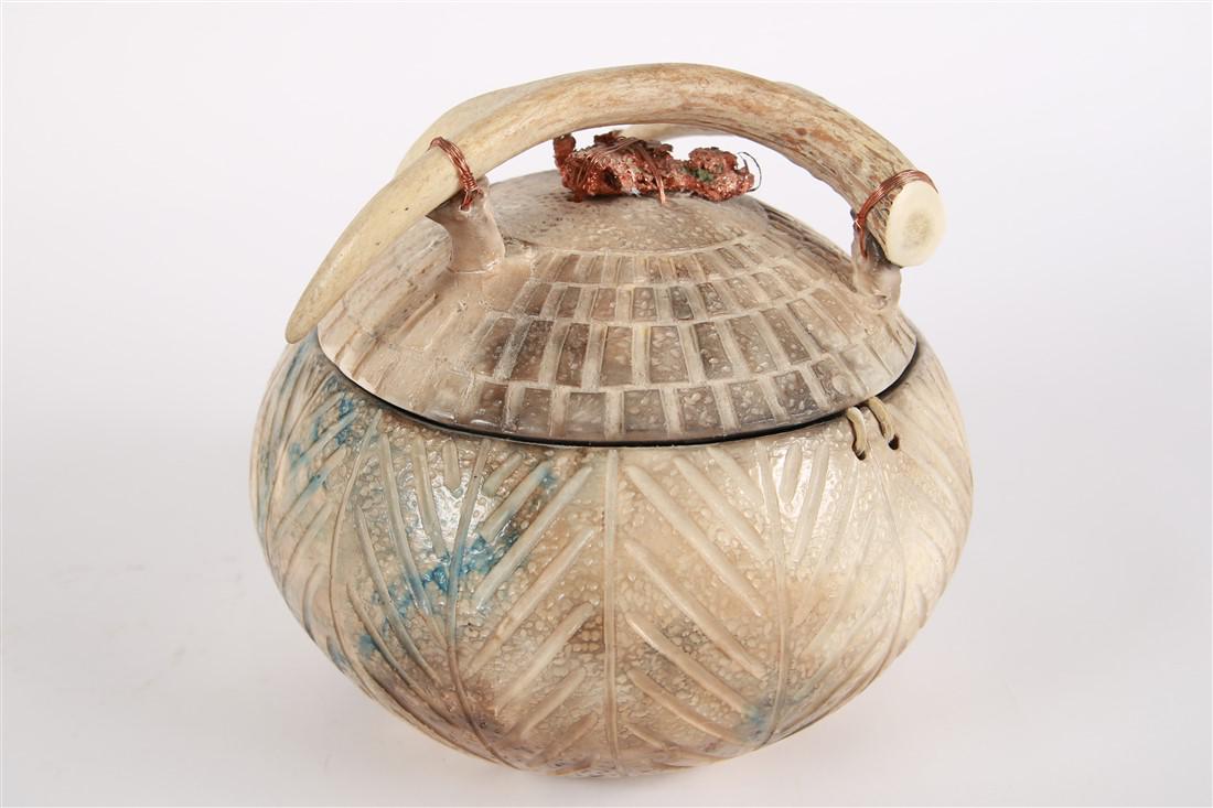 Ed Gray (Jikiwe), Ceramic Antler Lidded Vessel (1 of 5)