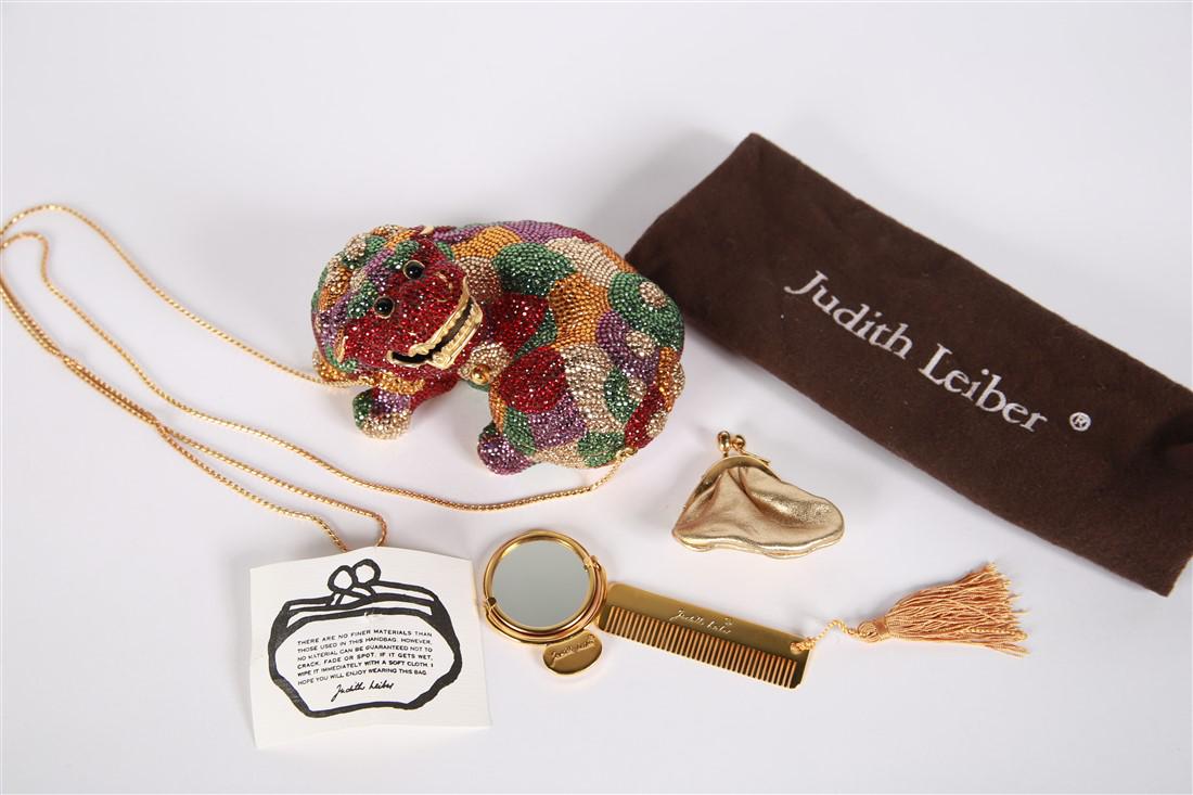 Judith Leiber, Foo Dog Talisman Minaudiere (1 of 9)